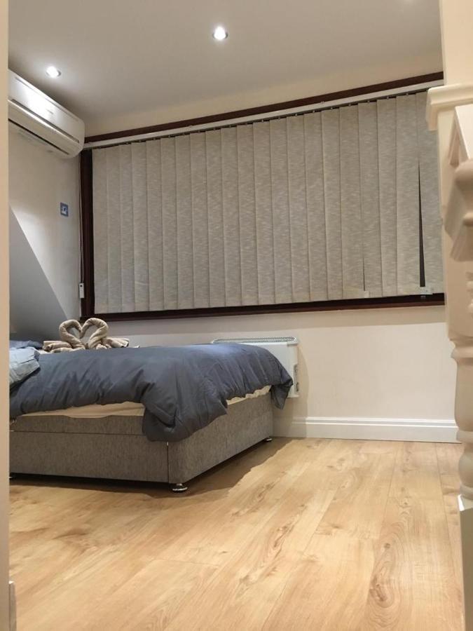 Studio Flat In The Heart Of Golders Green Londres Exterior foto